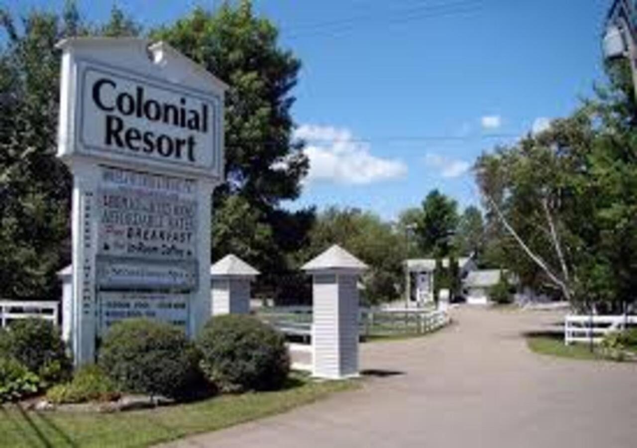 Colonial Resort-1000Islands Gananoque Exteriör bild