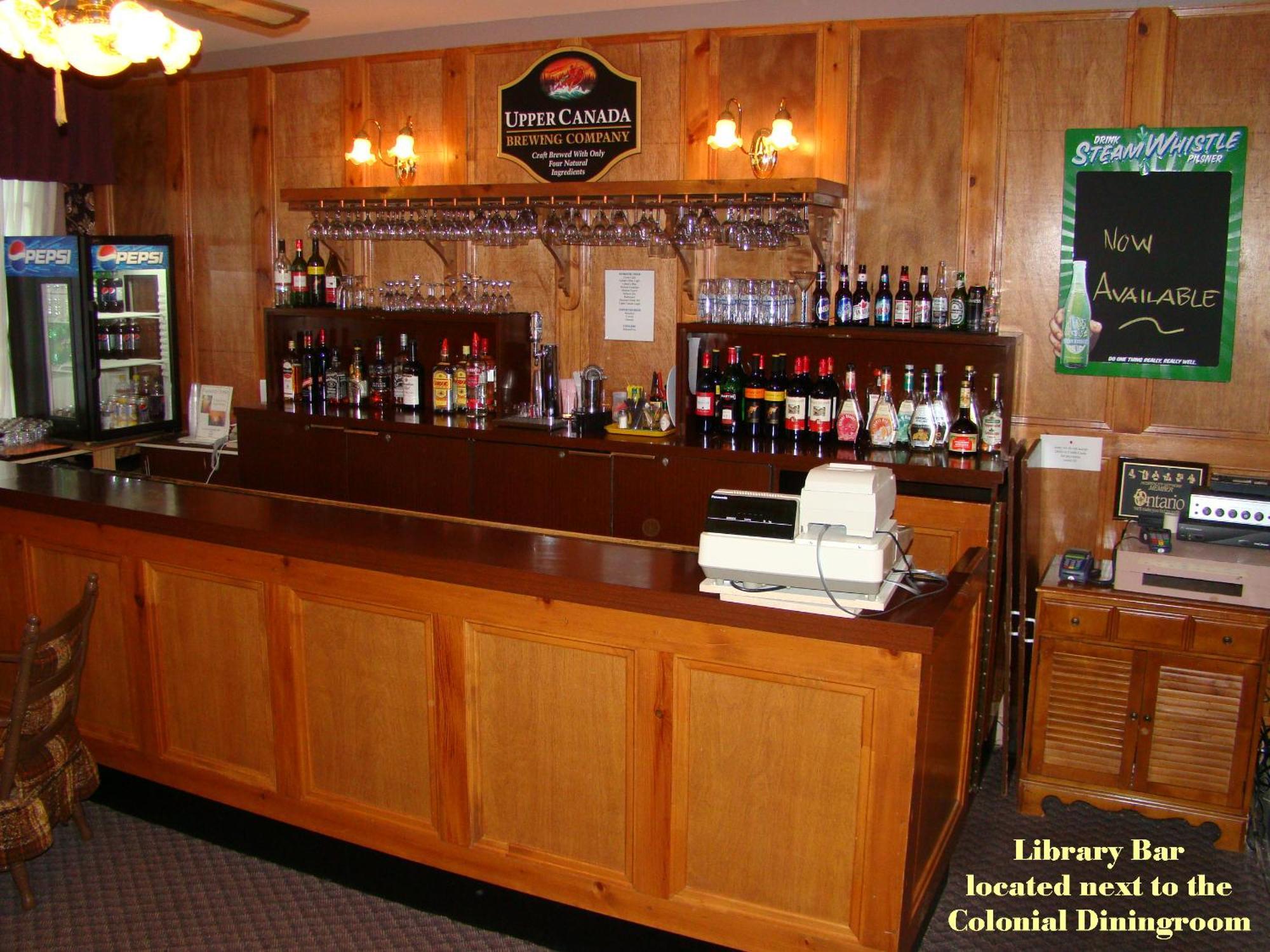 Colonial Resort-1000Islands Gananoque Exteriör bild